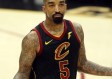 从神经刀到真领袖，JR史密斯CBA生涯的独白与救赎