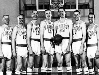 NBA诞生时间，1946年，一段篮球传奇的起点