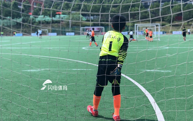 九十分钟的绿茵史诗—90分钟足球网里的热血与梦想 九十分钟的绿茵史诗—90分钟足球网里的热血与梦想