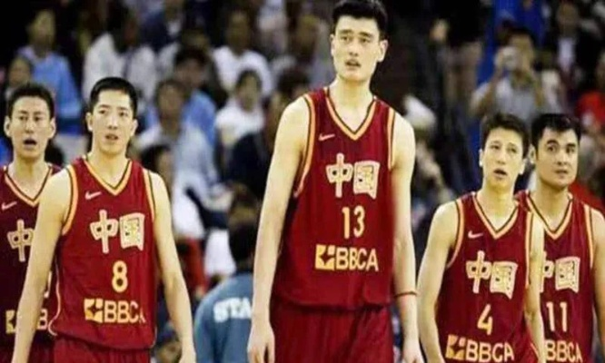 中国篮球队员谁最高?从身高优势看中国男篮的高度变迁 中国篮球队员谁最高?从身高优势看中国男篮的高度变迁
