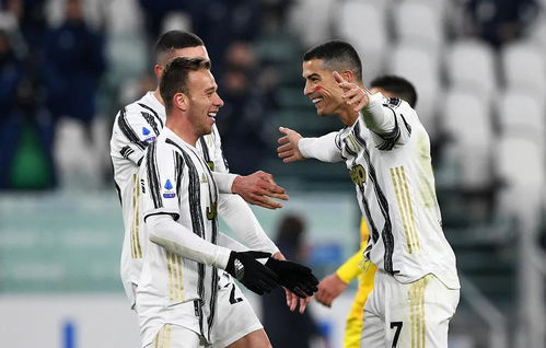 土耳其国家足球队射手榜，星月军团的锋线传奇