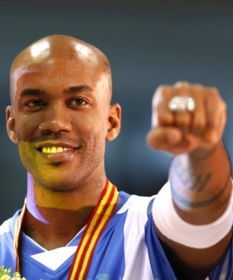 从独狼到马政委,马布里为何离开NBA,在北京找到新生? 从独狼到马政委,马布里为何离开NBA,在北京找到新生?