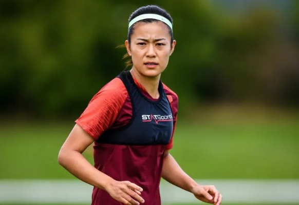 女足李影怎么了，从锋线尖刀到争议风波