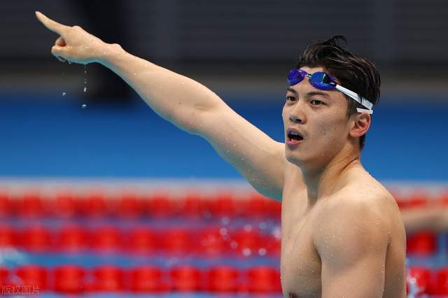 泳池里的巨人,汪顺的身高与泳坛传奇 泳池里的巨人,汪顺的身高与泳坛传奇
