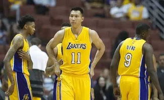 NBA季前赛为何有中国队?一场跨越太平洋的篮球生意与情怀 NBA季前赛为何有中国队?一场跨越太平洋的篮球生意与情怀