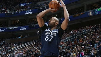 声音里的热血，于嘉与NBA十佳球的二十年