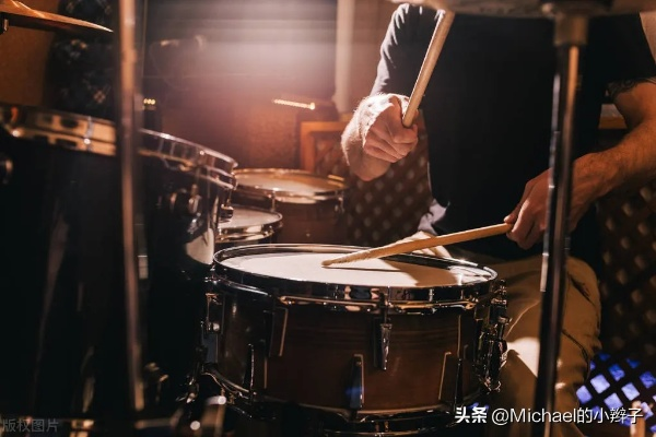 爵士乐是四三拍吗?探秘爵士节奏的弹性与非对称之美 爵士乐是四三拍吗?探秘爵士节奏的弹性与非对称之美