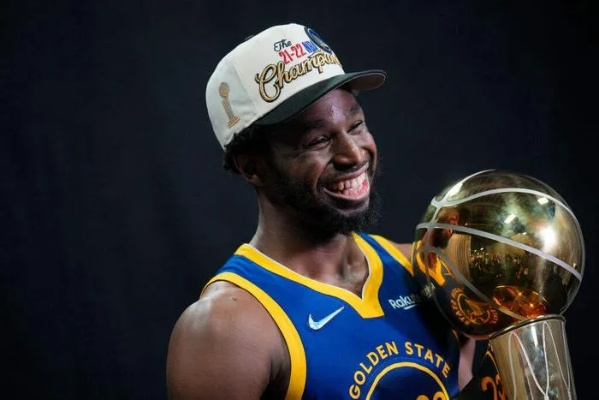 维金斯发生了什么？从天赋状元到控分达人，他经历了什么？
