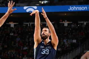 永不熄灭的斗志,那场最精彩的NBA比赛 永不熄灭的斗志,那场最精彩的NBA比赛
